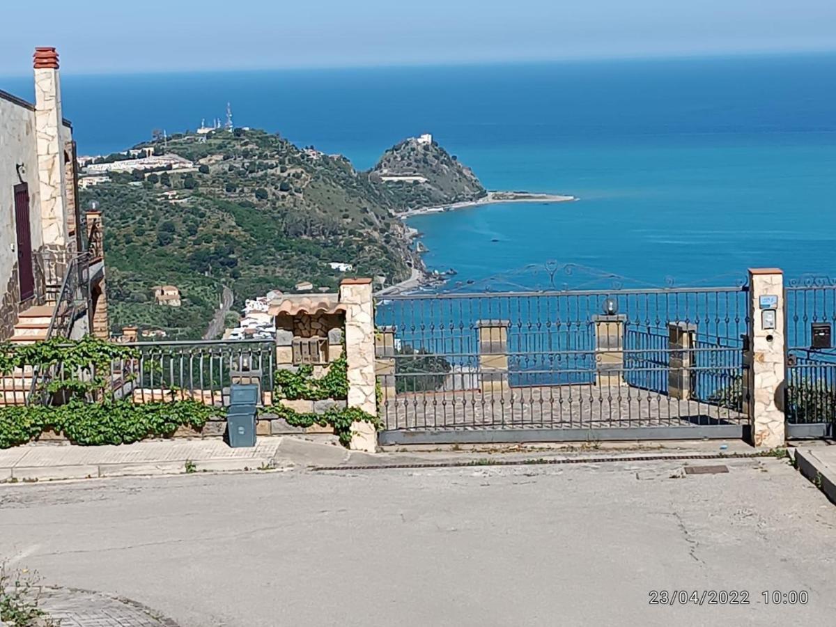 Апартаменти Tra Cielo E Mare Капо-д'Орландо Екстер'єр фото